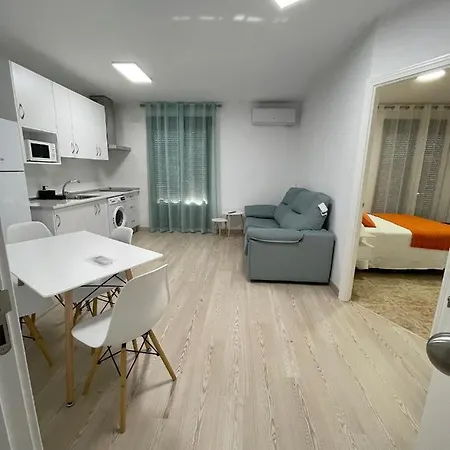 Apartamentos Turisticos Aranzazu Losar De La Vera Exterior photo